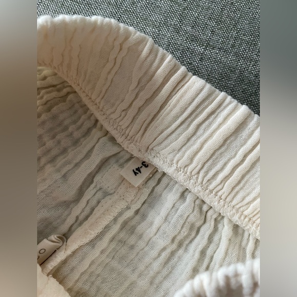 Organic Zoo Fisherman Pants in Oat - Picture 2 of 3